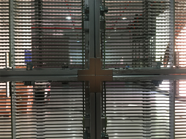 Desay · Series G · direct view LED panel · full pixel range display · store window installation · transparent · novastar coex · novastar taurus · vision management platform · viplex · review · price · cost